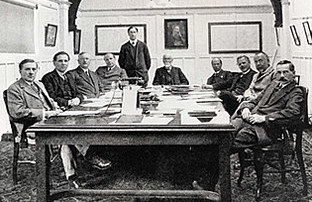 1916 Joseph Rowntree presiding over the Cocoa Works Board on his 80th birthday.