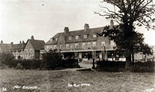 Hawthorn Terrace shops , New Earswick, 1915