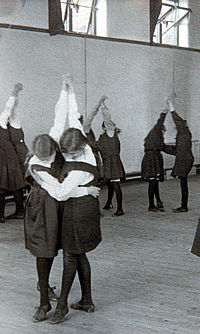 Dancing class at New Earswick  primary school, 1918
