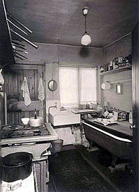 1912 kitchen